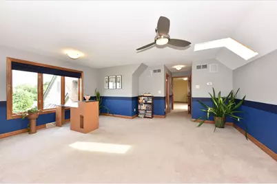 11011 W Meadowcreek Dr, Milwaukee, WI 53224 - Photo 28