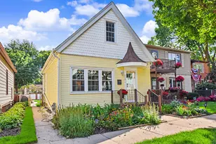 209 E Montana St, Milwaukee, WI 53207 - Photo 4