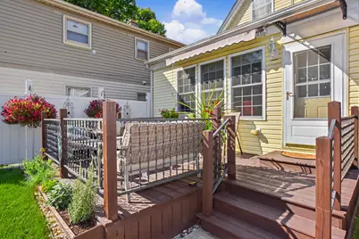 209 E Montana St, Milwaukee, WI 53207 - Photo 32