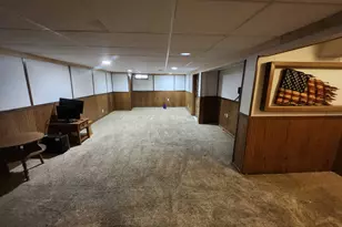 408 Oakhurst Ave, Racine, WI 53182 - Photo 18