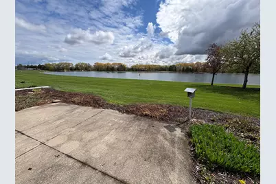 1534  River Pines Dr, Bellevue, WI 54311 - Photo 6