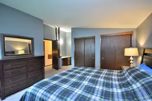 W220N2767 Maplewood Ln, Pewaukee, WI 53186 - Photo 14