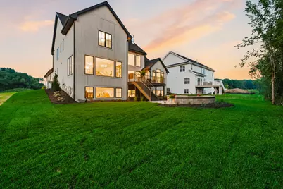 W184N5135  Sunrise Ln, Menomonee Falls, WI 53051 - Photo 78