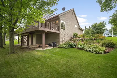 720  Schloemer Dr, West Bend, WI 53095 - Photo 30