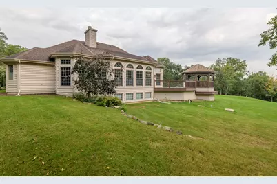 4945 S Calhoun Rd, New Berlin, WI 53151 - Photo 4