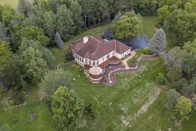 4945 S Calhoun Rd, New Berlin, WI 53151 - Photo 52