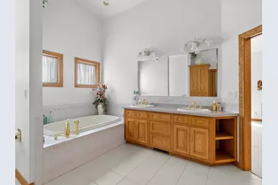 1505  Blue Heron Dr, Two Rivers, WI 54241 - Photo 10