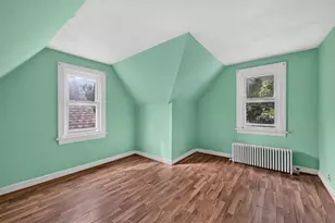2444 S 34th St, Milwaukee, WI 53215 - Photo 8