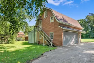 29510 Washington Ave, Racine, WI 53105 - Photo 6