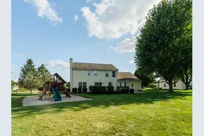N113W19718  Jamestree Rd, Germantown, WI 53022 - Photo 8