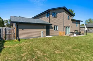 2811 39th St, Two Rivers, WI 54241 - Photo 36