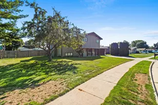 2811 39th St, Two Rivers, WI 54241 - Photo 4