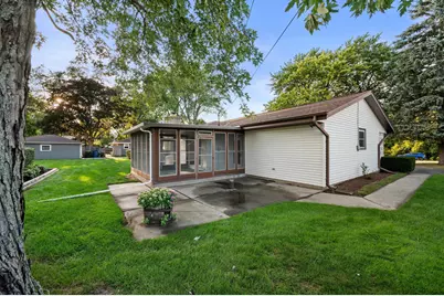 1501 E Fitzsimmons Rd, Oak Creek, WI 53154 - Photo 36