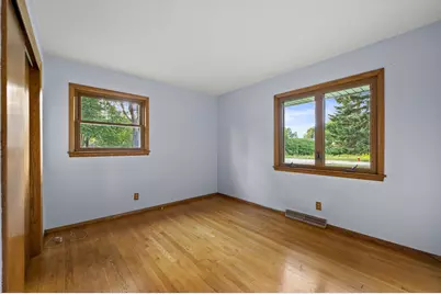 1501 E Fitzsimmons Rd, Oak Creek, WI 53154 - Photo 20