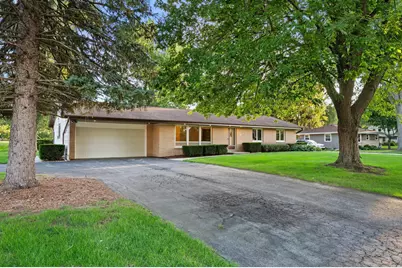 1501 E Fitzsimmons Rd, Oak Creek, WI 53154 - Photo 2
