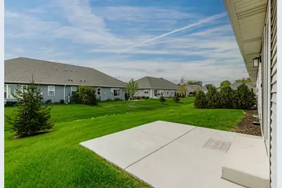 5235  Briarwood Cir #28, Racine, WI 53402 - Photo 26