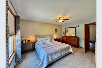 624  Brookstone Way, Watertown, WI 53094 - Photo 12