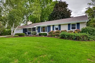 2550 N Springdale Rd, Brookfield, WI 53045 - Photo 1