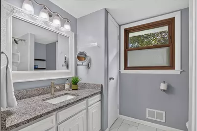 2550 N Springdale Rd, Brookfield, WI 53045 - Photo 16