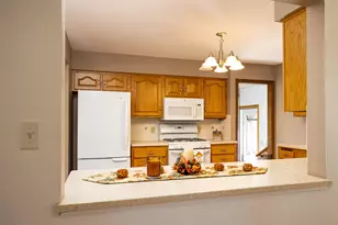 1415 28th St, La Crosse, WI 54601 - Photo 6