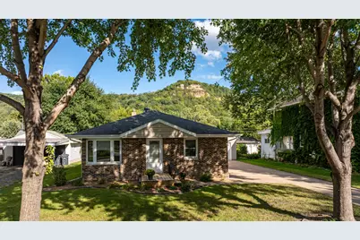 1415  28th St, La Crosse, WI 54601 - Photo 1