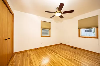 1415  28th St, La Crosse, WI 54601 - Photo 18