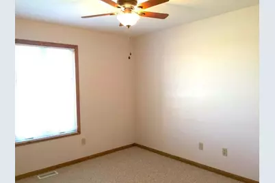105  Prairie Dr, Walworth, WI 53184 - Photo 20