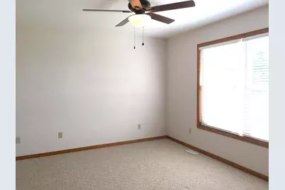 105  Prairie Dr, Walworth, WI 53184 - Photo 16