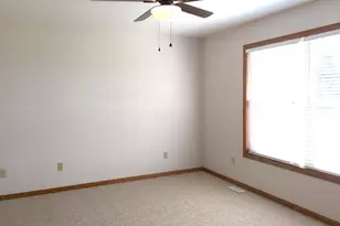 105 Prairie Dr, Walworth, WI 53184 - Photo 16