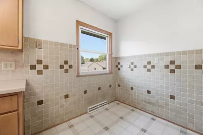 415 N 6th Ave, Onalaska, WI 54650 - Photo 14