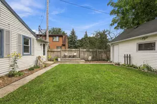 26215 S Wind Lake Rd, Racine, WI 53185 - Photo 18