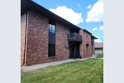 2521  Honey Lou Ct, Appleton, WI 54915 - Photo 4