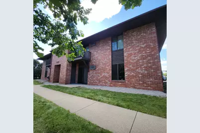 2521  Honey Lou Ct, Appleton, WI 54915 - Photo 1