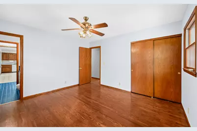 W148N8814  Jefferson Ave, Menomonee Falls, WI 53051 - Photo 16