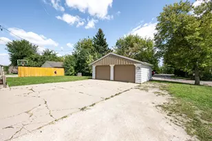 W148N8814 Jefferson Ave, Menomonee Falls, WI 53051 - Photo 24