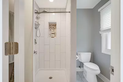 1626  Devonshire Dr, Cedarburg, WI 53012 - Photo 20