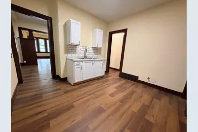 2022 W Keefe Ave #2022A, Milwaukee, WI 53206 - Photo 8