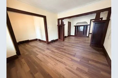 2022 W Keefe Ave #2022A, Milwaukee, WI 53206 - Photo 4