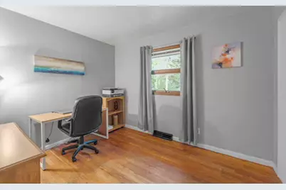 3606 E Norport Dr, Port Washington, WI 53074 - Photo 12