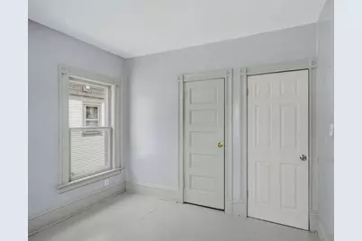 4722 W Garfield Ave, Milwaukee, WI 53208 - Photo 22