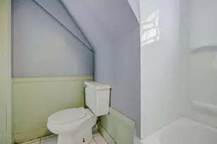 4722 W Garfield Ave, Milwaukee, WI 53208 - Photo 24