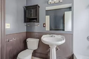 4722 W Garfield Ave, Milwaukee, WI 53208 - Photo 18