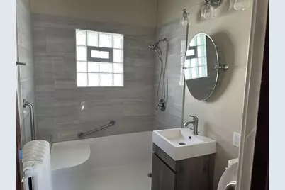 4852 N 37th St, Milwaukee, WI 53209 - Photo 12