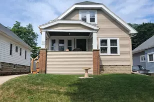 1443 S 86th St, West Allis, WI 53214 - Photo 1