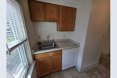 1443 S 86th St #1445, West Allis, WI 53214 - Photo 12
