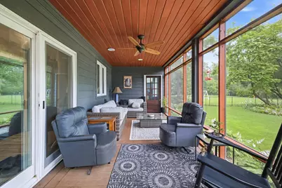 1404  Del Oaks Ln, Delavan, WI 53115 - Photo 32