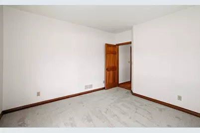 13620 W Eagle Trce, New Berlin, WI 53151 - Photo 38
