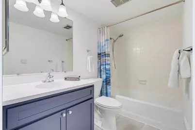 1730 W Green Tree Rd #309, Glendale, WI 53209 - Photo 20