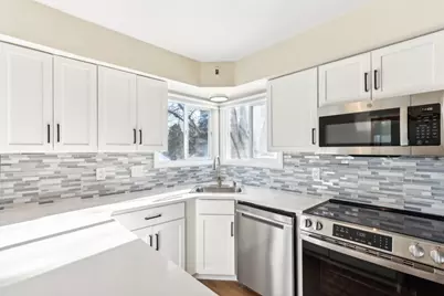 12305 W Diane Dr #12307, Wauwatosa, WI 53226 - Photo 14