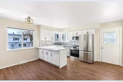 12305 W Diane Dr #12307, Wauwatosa, WI 53226 - Photo 10